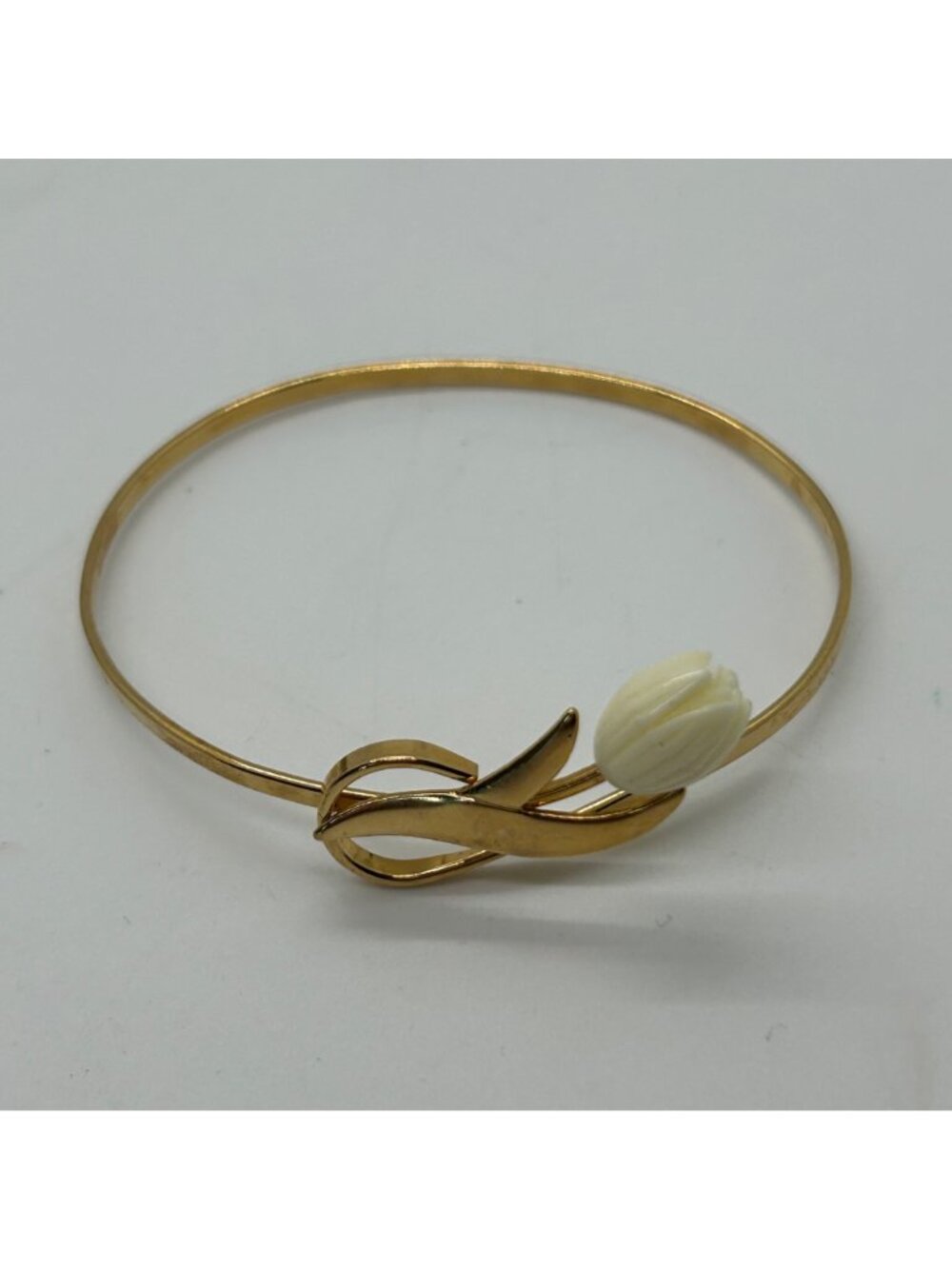Lot Of 10 Gold-Tone Bracelets 4 Alex And Ani 1 Avon 1 Wind And Fire - Picture 10 of 10